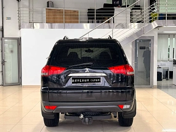 Mitsubishi Pajero Sport, 2014г, полный привод, механика
