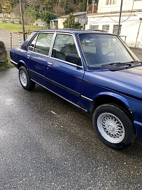 BMW 5 серии, 1981г, задний привод, механика