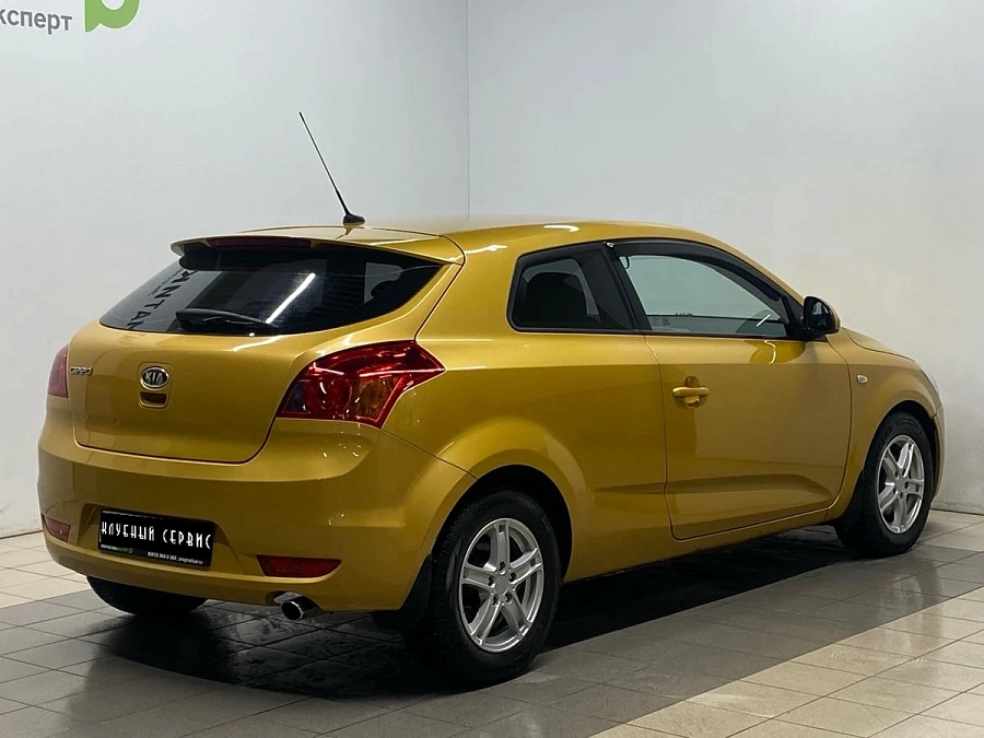Kia Ceed, 2008г., передний привод, автомат