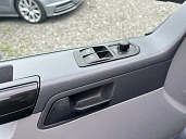 Volkswagen Caravelle, 2009г., передний привод, механика
