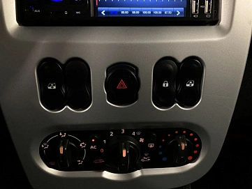 Renault , 2012г., передний привод, механика