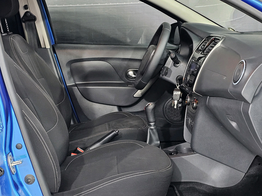 Renault Sandero, 2016г., передний привод, механика