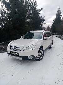 Subaru Outback, 2010г, полный привод, механика