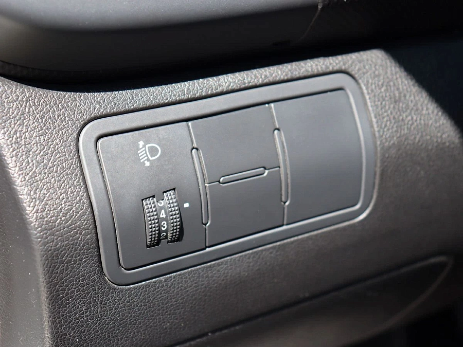 Hyundai Solaris, 2014г., передний привод, автомат