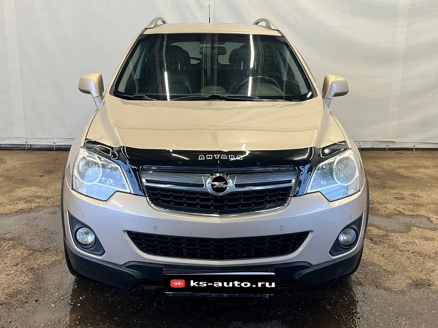 Opel Antara, 2013г., полный привод, автомат