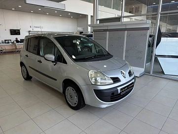 Renault Modus, 2008г, передний привод, робот