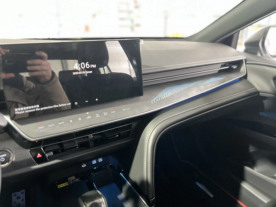 Toyota Camry, 2024г., передний привод, вариатор