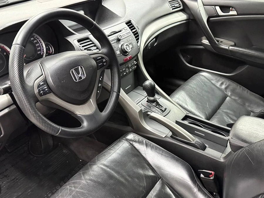 Honda Accord, 2008г., передний привод, автомат