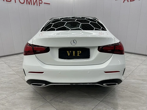 Mercedes-Benz A-Класс, 2023г, передний привод, робот
