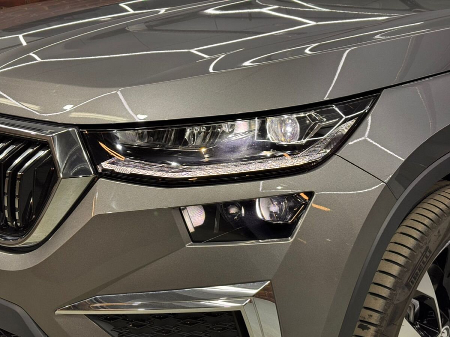Skoda Kodiaq, 2024г., полный привод, робот