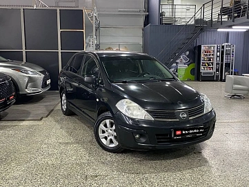 Nissan Tiida, 2008г., передний привод, механика