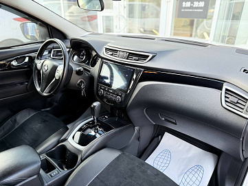 Nissan Qashqai, 2017г, передний привод, вариатор