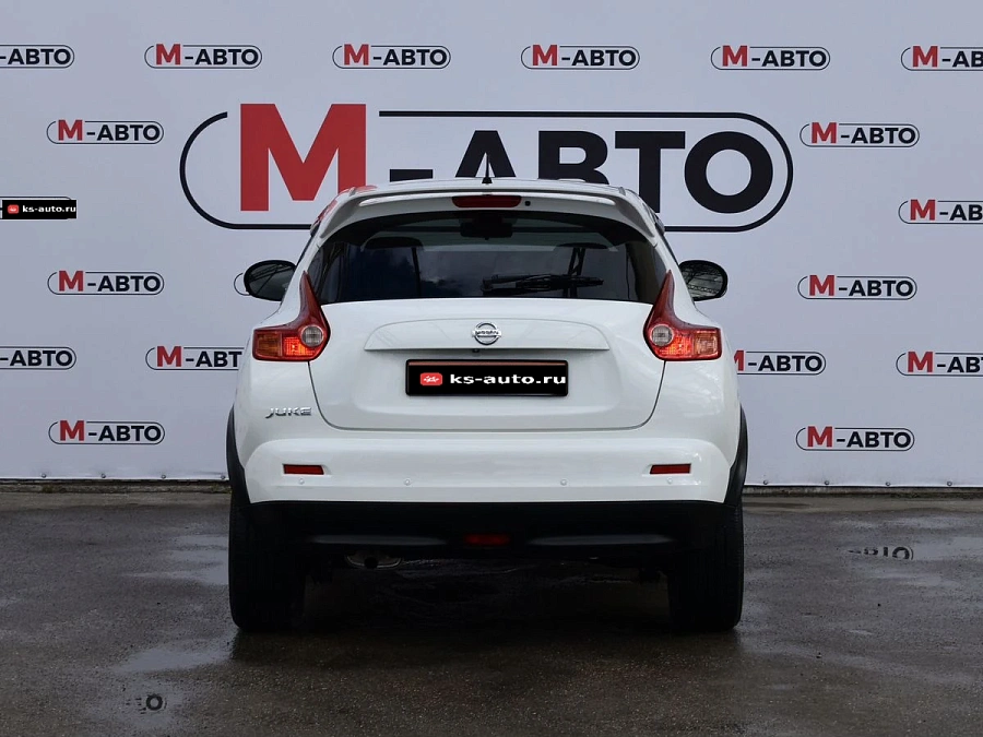 Nissan Juke, 2013г., передний привод, вариатор