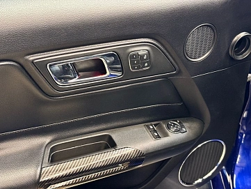 Ford Mustang, 2016г, задний привод, автомат