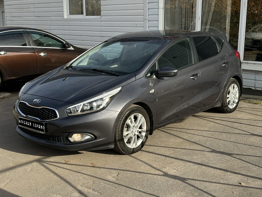 Kia Ceed, 2013г., передний привод, автомат