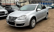 Volkswagen Jetta, 2008г., передний привод, робот