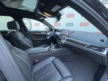 BMW 5 серии, 2020г., передний привод, автомат