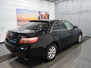 Toyota Camry, 2007г, передний привод, автомат
