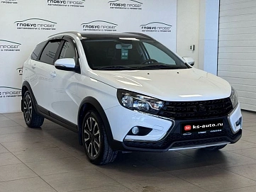 Lada (ВАЗ) Vesta, 2018г., передний привод, механика