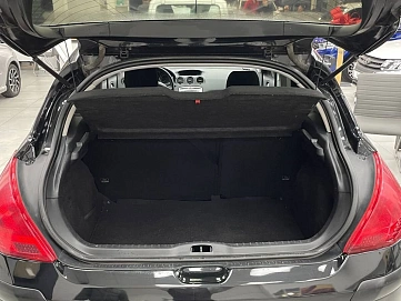 Peugeot 308, 2008г, передний привод, механика