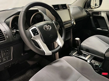 Toyota Land Cruiser Prado, 2013г, полный привод, автомат