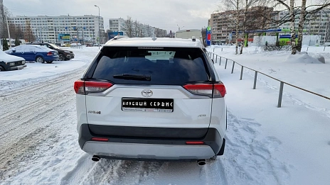 Toyota RAV4, 2021г, полный привод, вариатор