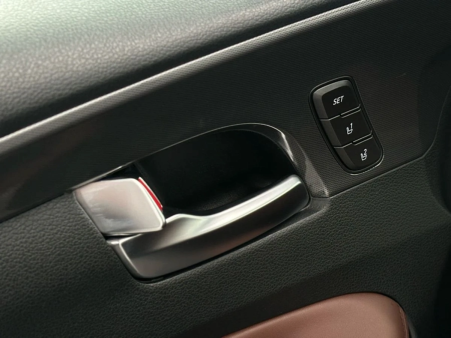 Hyundai Santa Fe, 2021г., полный привод, робот