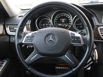 Mercedes-Benz E-Класс, 2014г, задний привод, автомат