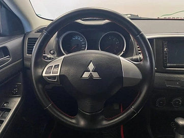 Mitsubishi Lancer, 2010г, передний привод, автомат