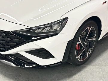 Hyundai Lafesta, 2025г, передний привод, робот