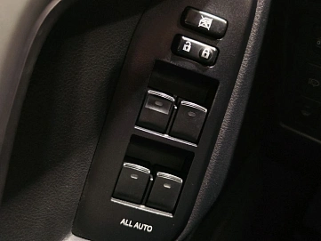 Toyota Land Cruiser Prado, 2013г, полный привод, автомат