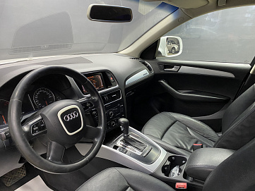 Audi Q5, 2009г, полный привод, робот