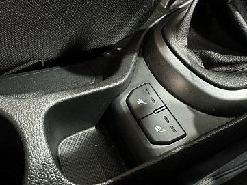 Kia Rio, 2015г., передний привод, механика