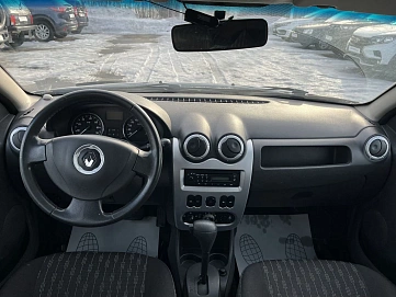 Renault Sandero, 2011г, передний привод, автомат