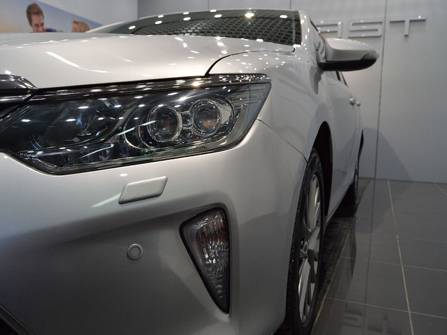 Toyota Camry, 2017г., передний привод, автомат