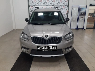 Skoda Yeti, 2016г, полный привод, робот