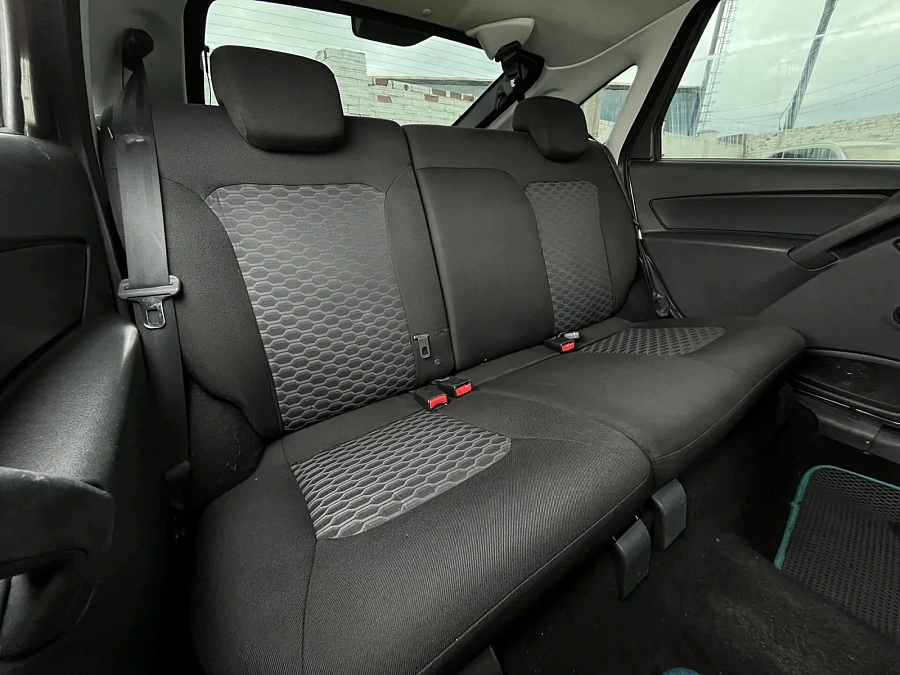 Lada (ВАЗ) Granta, 2019г., передний привод, механика