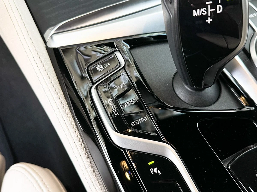 BMW , 2020г., полный привод, автомат