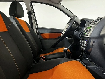 Lada (ВАЗ) Kalina, 2015г, передний привод, механика