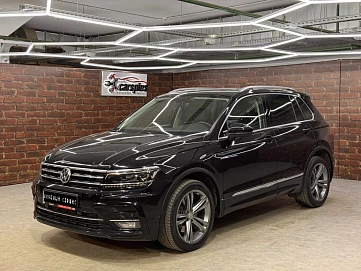 Volkswagen Tiguan, 2018г, полный привод, робот