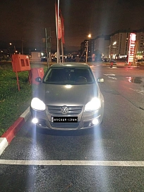 Volkswagen Jetta, 2010г, передний привод, робот