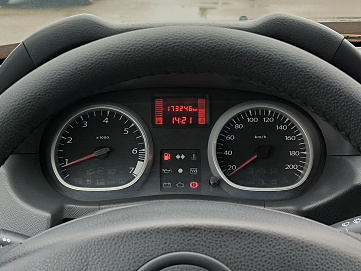 Renault , 2014г., передний привод, механика