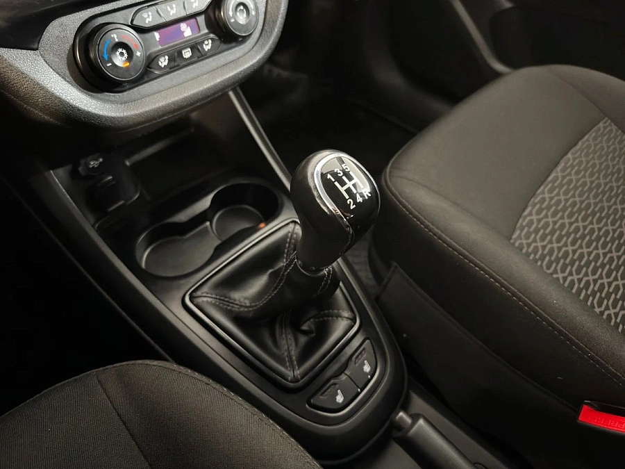 Lada (ВАЗ) Vesta, 2019г., передний привод, механика