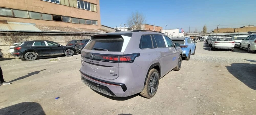 Volkswagen Teramont, 2026г., полный привод, робот