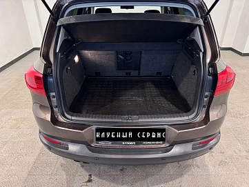 Volkswagen Tiguan, 2015г, передний привод, механика