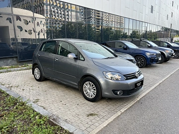 Volkswagen Golf Plus, 2013г, передний привод, робот