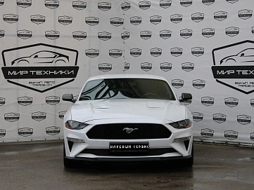 Ford Mustang, 2019г, задний привод, автомат