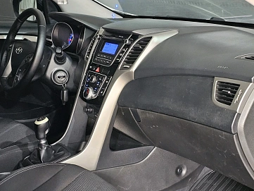Hyundai i30, 2012г, передний привод, механика