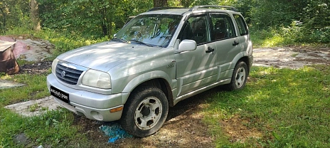Suzuki Grand Vitara, 2001г, полный привод, автомат