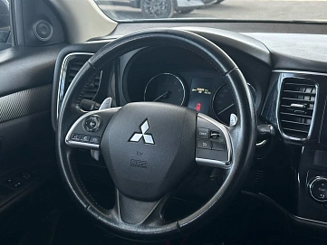Mitsubishi Outlander, 2013г, полный привод, вариатор